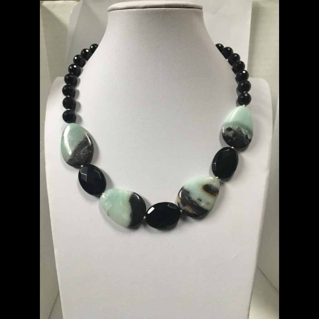 Amazonite & Black Onyx Nexklace